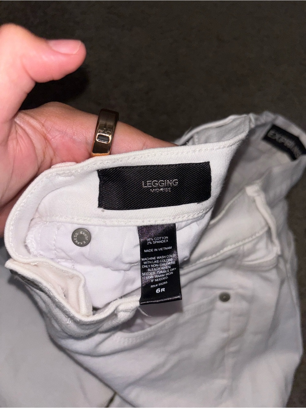 Express White Women's Skinny Jeans - Slim Fit Mid Rise Y2K Style - Picture 3 of 5
